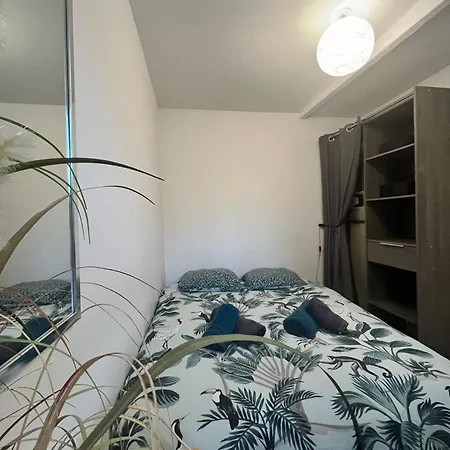 Le Petit Refuge 28m2 2 Personnes Avec Exterieur Apartamento
