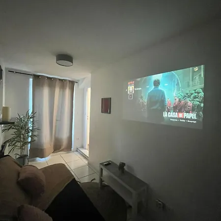 Le Petit Refuge 28m2 2 Personnes Avec Extérieur