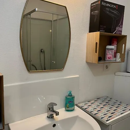 Le Petit Refuge 28m2 2 Personnes Avec Exterieur شقة *