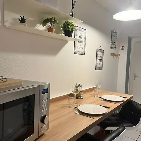 Le Petit Refuge 28m2 2 Personnes Avec Exterieur